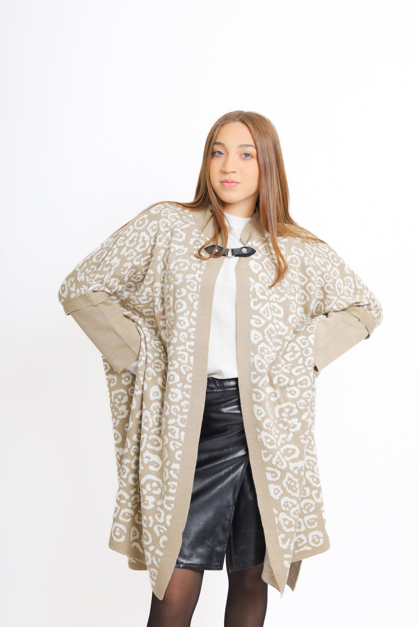 Tiger Cardigan with Proche