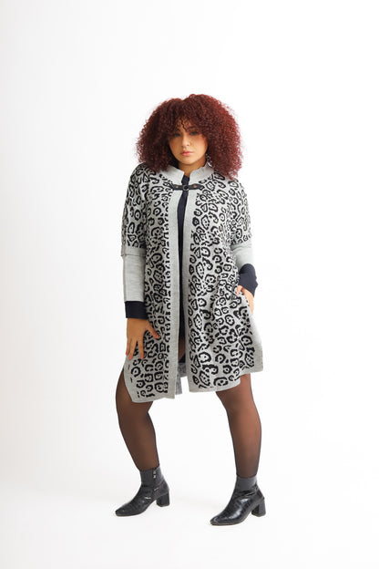 Tiger Cardigan with Proche