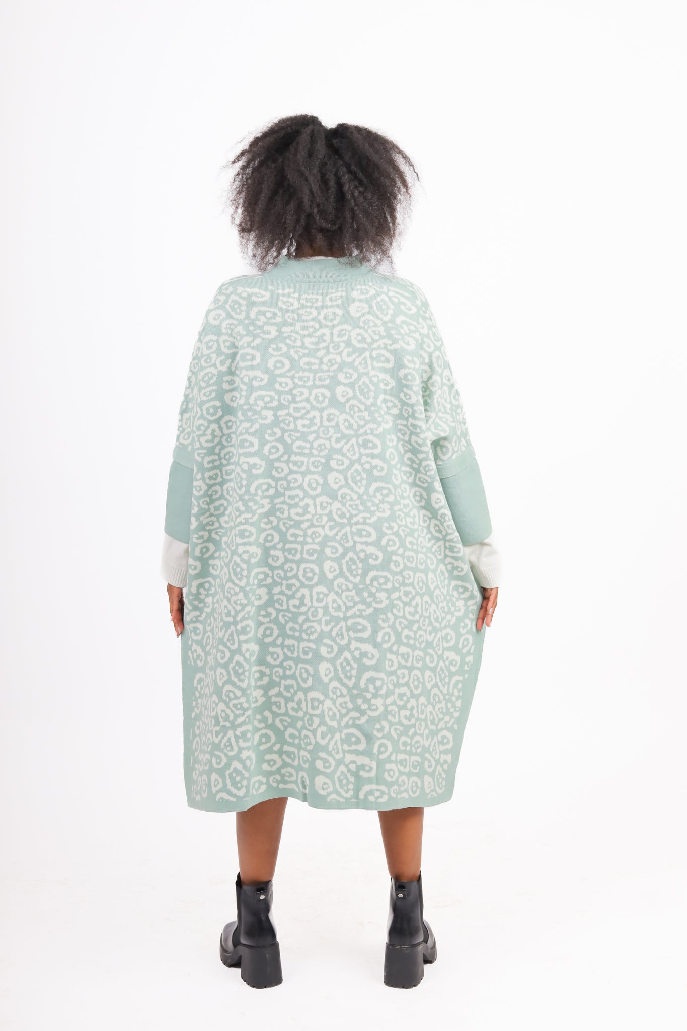 Tiger Cardigan with Proche